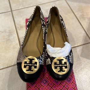 Tory Burch Chelsea cap toe ballet flat snake leather 6.5 new with box